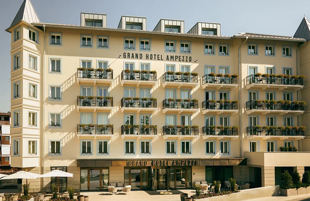 Grand Hotel Ampezzo-1